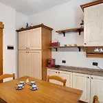 Διαμέρισμα Alassio Holiday *